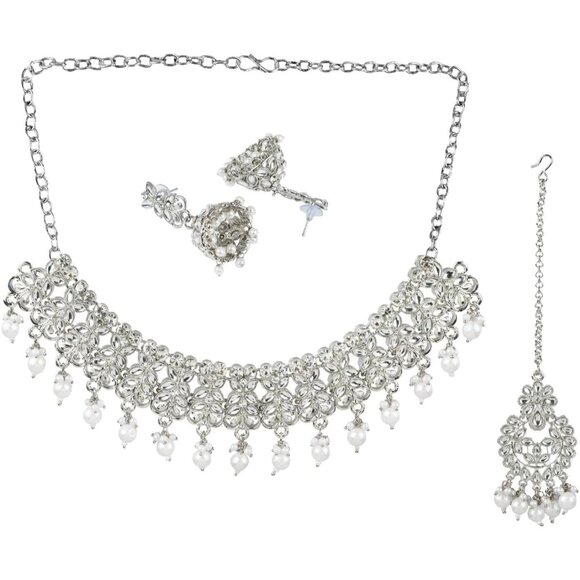 Traditional Indian Jewelry Set: Choker, Earrings, and Maang Tikka Ensemble - Picture 5 of 5